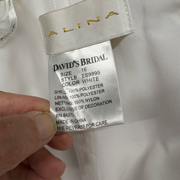 David's Bridal Galina Strapless Tea-Length Wedding Dress White 3D Floral Size 16 - Picture 7 of 8